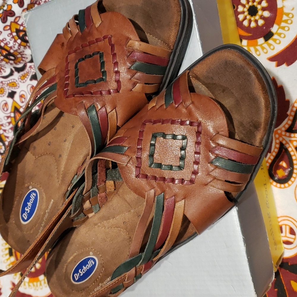 Dr.Scholl's Brown/multi Leather Aztec strappy Sandal SZ.8.5 (BOX)